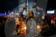 Israelis protest Netanyahu's firing of Minister of Defence, Yoav Gallant