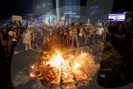 Israelis protest Netanyahu's firing of Minister of Defence, Yoav Gallant