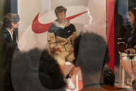 Torino, Jannik Sinner nel negozio Nike di Via Roma