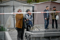 Russian guided bomb hits Zaporizhzhia apartment block