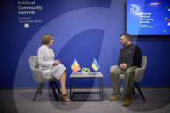 Zelensky meets with President of Moldova, Maia Sandu