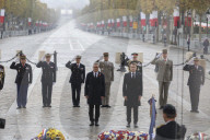 Prime Minister Kier Starmer lays a wreath at l'Arc de triomphe