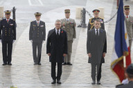 Prime Minister Kier Starmer lays a wreath at l'Arc de triomphe
