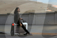 Lightfoot, le scooter électrique à panneaux solaires assure une autonomie de 30 kms par jour