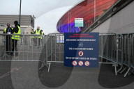 Le Stade de France et ses abords sont sous haute surveillance, avec un dispositif très renforcé à quelques heures du match entre l'équipe de France et d'Israel en Ligue des nations