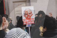 Torino, manifestazione studentesca No Meloni Day