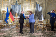Merkel visits Putin