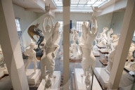 'I'm just here for the selfie': the mirror reflecting Rome’s TikTok visitor boom