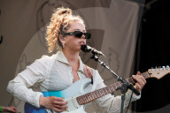 Nilufer Yanya live at Syd For Solen, Copenhagen, Denmark