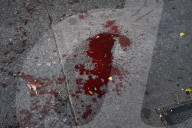Stabbing spree in Manhattan leaves 3 dead