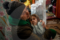 Evacuation of multi-child family from frontline Uspenivka in Zaporizhzhia region