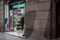 Barcelona - Barcelona wants to curb 24-hour supermarkets.