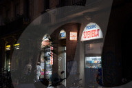 Barcelona - Barcelona wants to curb 24-hour supermarkets.