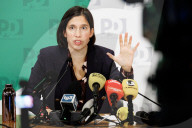Roma - Conferenza stampa di Elly Schlein sull&#x2019;esito delle elezioni regionali
Roma - Conferenza stampa di Elly Schlein sull&#x2019;esito delle elezioni regionali