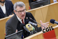 Roma, conferenza stampa del segretario generale della Cgil Maurizio Landini