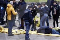 Blitz di Extinction Rebellion davanti al Viminale