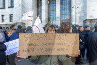 Milano - FlashMob contro il Salva Milano