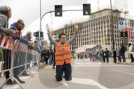 Protesta Ultima Generazione, interrompono la Milano21 Half Marathon