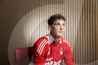 Ryan Yates: 'I wanted to sign my contract in a snorkel but Forest wouldn't let me'