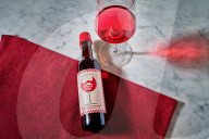 Tomato wine to wash down a Pizza Hut pizza