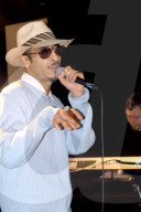 Maungu en concert et Portrait
