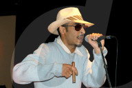 Maungu en concert et Portrait