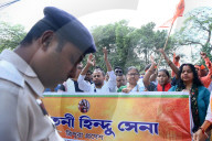 Indians protest for release of Hindu priest imprisoned in Bangladesh