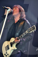 Photo : Â© Alex Mitram Sujet : Joey Tempest (Europe) Date : 2010-01-20 Lieu : France, Paris La Cigale. 