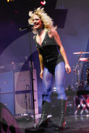 Amyl and the Sniffers