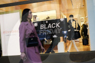 Si avvicina il Black Friday, il giorno degli sconti prima delle vacanze natalizie.