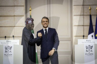 Le président de la République, Emmanuel Macron reçoit son homologue le président de la République fédérale du Nigéria, Bola Tinubu au Palais présidentiel de l'Elysée à Paris
