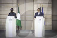 Le président de la République, Emmanuel Macron reçoit son homologue le président de la République fédérale du Nigéria, Bola Tinubu au Palais présidentiel de l'Elysée à Paris