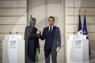 Le président de la République, Emmanuel Macron reçoit son homologue le président de la République fédérale du Nigéria, Bola Tinubu au Palais présidentiel de l'Elysée à Paris