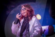 Julie Pietri à l'occasion de la 12ème édition du festival solidaire Soupe en Scène, mené par le chef Fabrice Bonnot au profit de l'association Notre Dame des Sans Abri sur la place de la République à Lyon