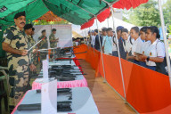 Indian border force display weaponry