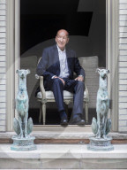 Former Volvo CEO, Pehr Gyllenhammar dead at 89