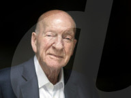 Former Volvo CEO, Pehr Gyllenhammar dead at 89
