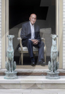 Former Volvo CEO, Pehr Gyllenhammar dead at 89