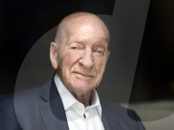 Former Volvo CEO, Pehr Gyllenhammar dead at 89