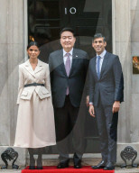 Rishi Sunak Greets South Korean President Yoon Suk Yeol