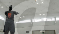 Un robot joueur de basket-ball est entré dans le livre des records en lançant un panier à 22,55 mètres de distance