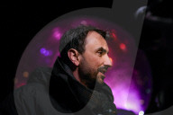 Grégory Doucet, maire de Lyon, inaugure la Fête des Lumières dans sa ville