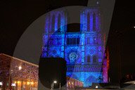 illustrations de la Cathédrale Notre-Dame de Paris lors des préparations pour la cérémonie de réouverture