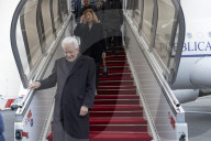 Sergio Mattarella arriva a Parigi