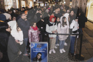 Torino, la cantante Francamente incontra i fan nel negozio Sky