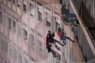 Raduno dei Babbi Natale 2024 a Torino