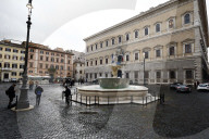 Inaugurazione della facciata di Palazzo Farnese  