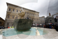 Inaugurazione della facciata di Palazzo Farnese  