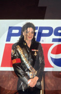 Michael Jackson becomes Pepsi front man
