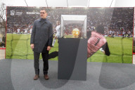 Andriy Shevchenko brings Ballon d’Or to Ukraine